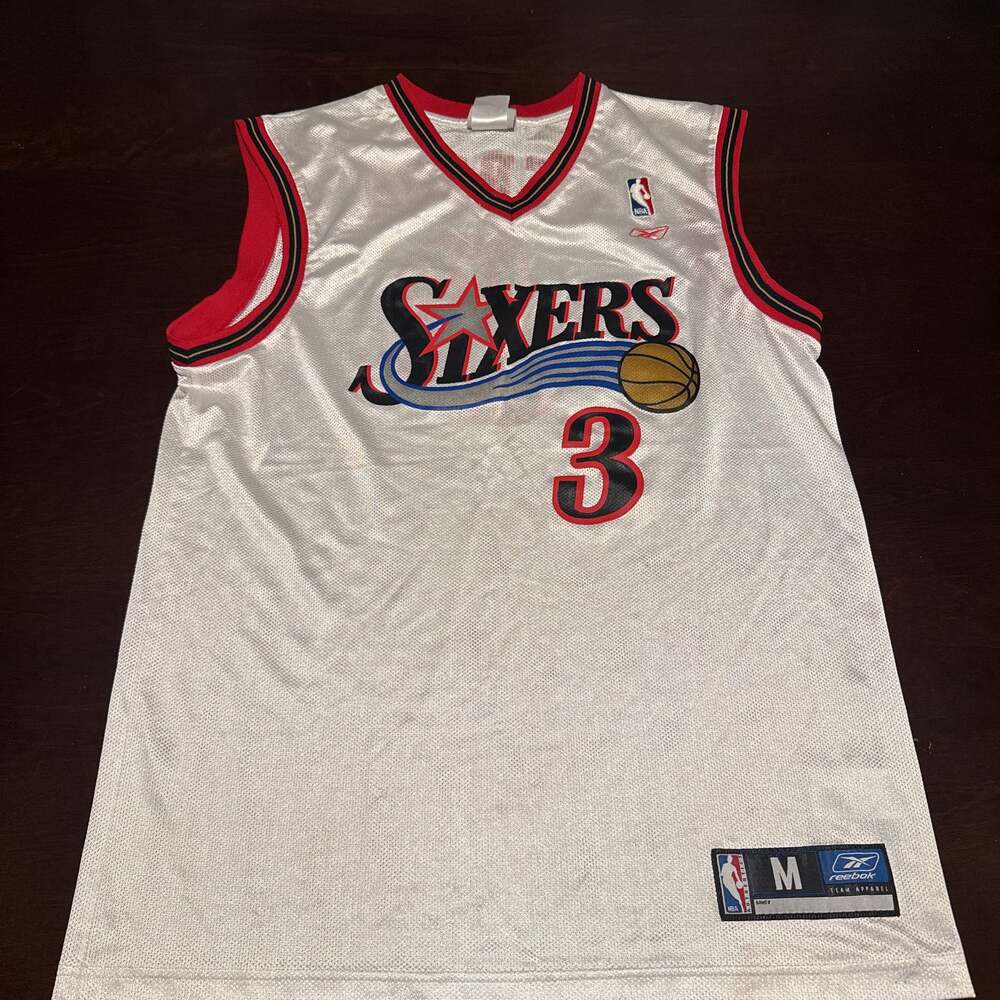 Vintage Philadelphia 76ers Allen Iverson #3 Champion Home Jersey